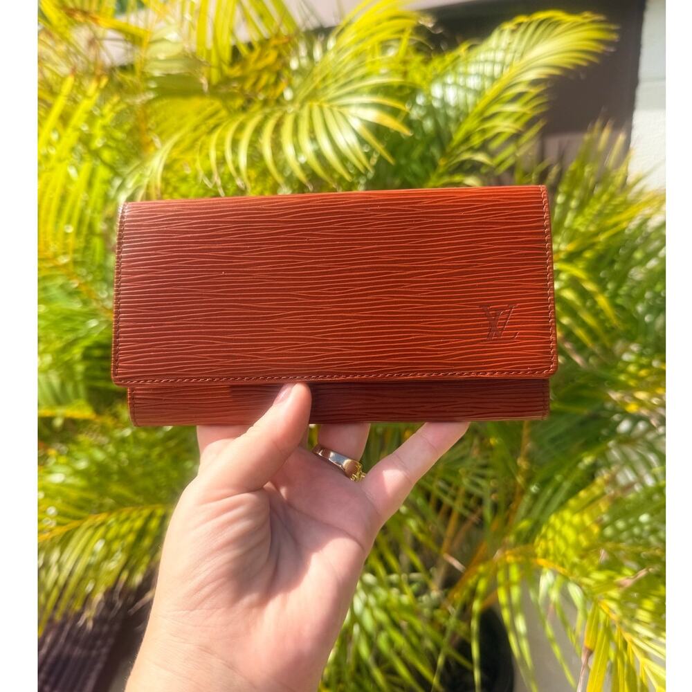 Louis Vuitton Cognac Epi Leather 3 Cartes Credit Bifold Long Wallet